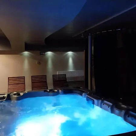 Holiday home Mit Garten Und Pool Fuer Ganze Familie *